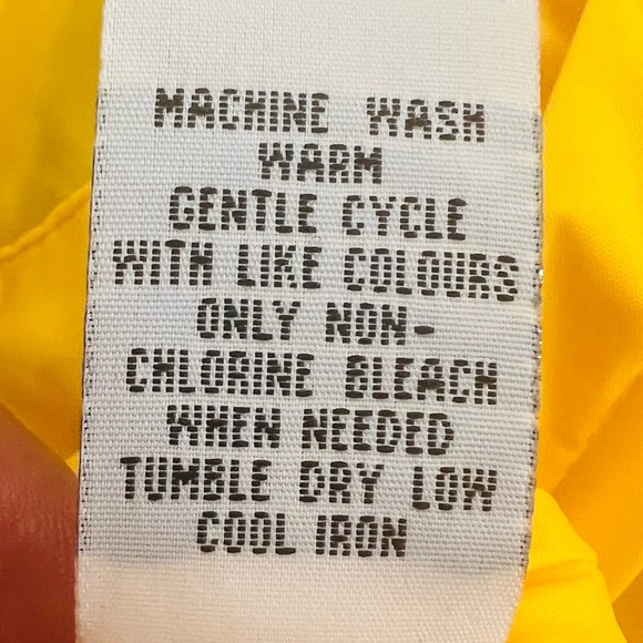 Reversible Yellow and Blue Vest Green Dog Size M 100% polyester Side pockets - Picture 9 of 11